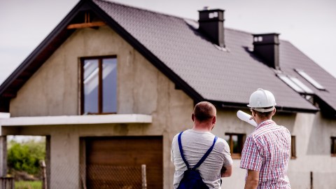 Un inspector de vivienda te ayudará a saber decidir a la hora de comprar una casa.