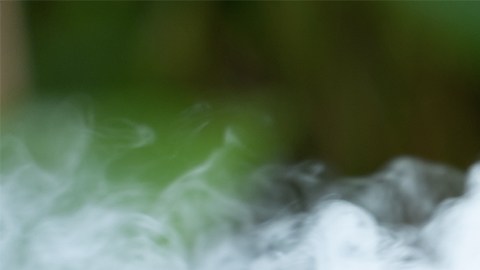 Vapeo en padres podría generar eczema en los niños: por qué