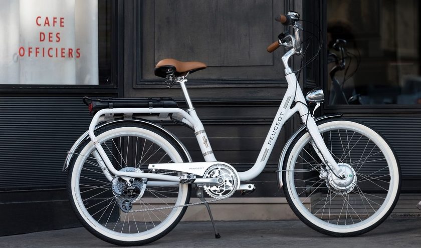Peugeot lanza nueva eléctrica su bicicleta vintage - La Opinión