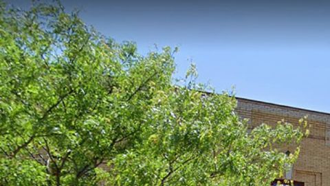 La manzana fue destruida el viernes en la noche.