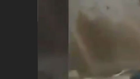 VIDEO: Familia Michoacana castiga a golpes a sujeto por haber golpeado a su propia esposa