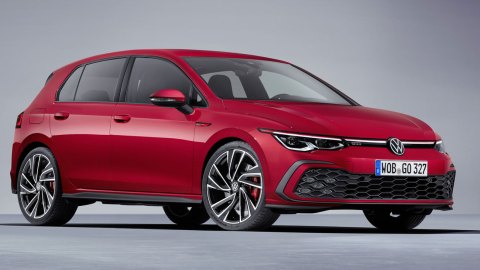 Volkswagen-Golf-GTI-150520-06