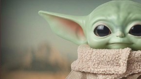 Mattel espera alcanzar los 750 mil juguetes de peluche del personaje "Baby Yoda". Foto: Cortesía