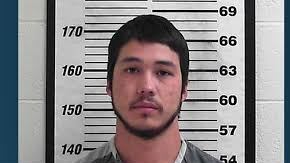 Ethan Robert Hunsaker, de 24 años, supuestamente mató a su cita Tinder.