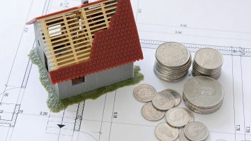 Con una economía apretada, expertos visualizan un buen panorama para la compra de casas.