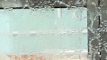 CDC analiza una política de uso de mascarillas entre la población.