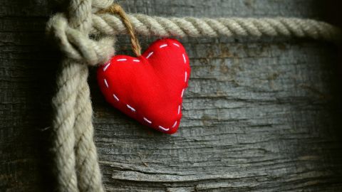 Los amarres son hechizos de amor.