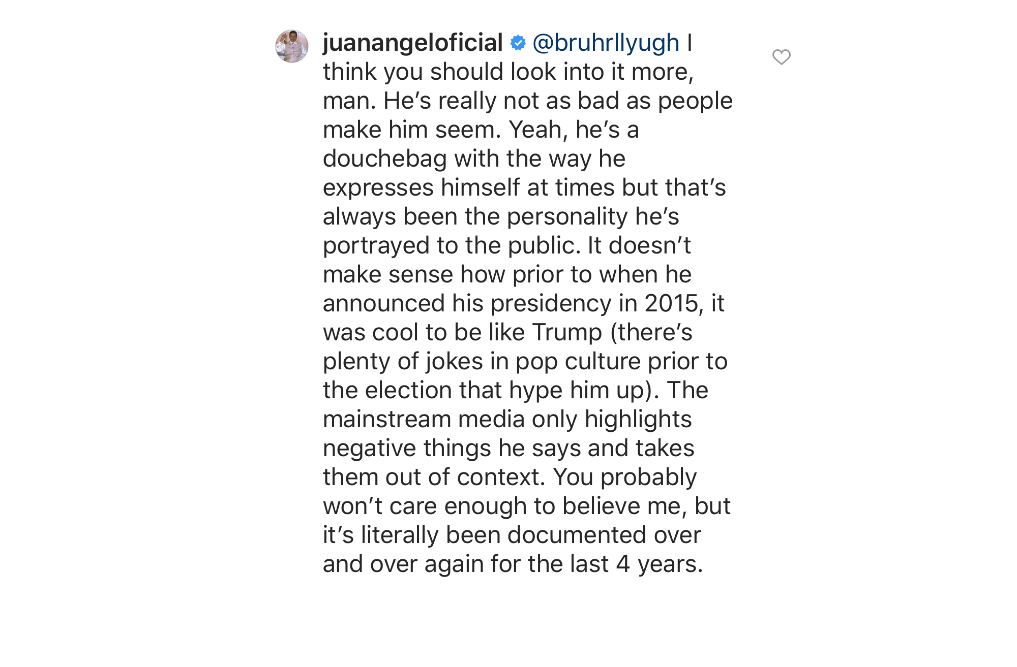 Johnny López simpatiza con Trump en Instagram.