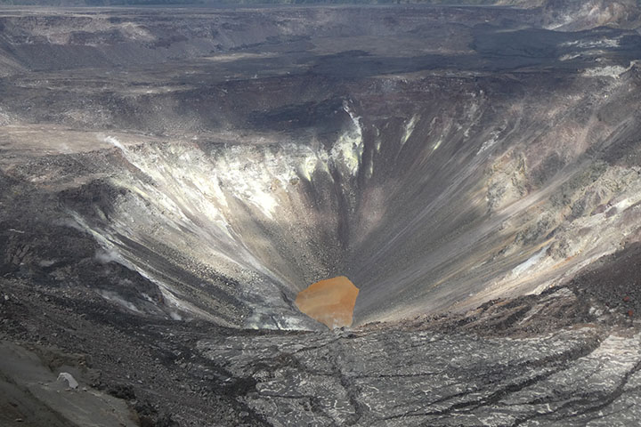 Lago del cráter Halema‘uma‘u