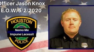 El oficial fallecido Jason Knox.