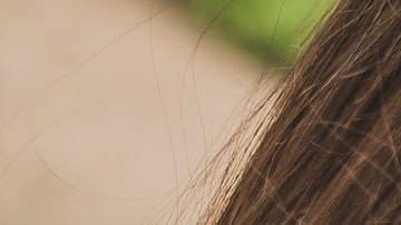Tal vez tu ex no te diga con palabras qué siente por ti ahora mismo, sin embargo, te demuestra su afecto con su compañía, apoyo y cuidados.