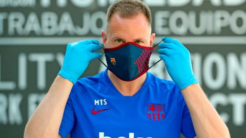 Mar André Ter Stegen con su nueva mascarilla.