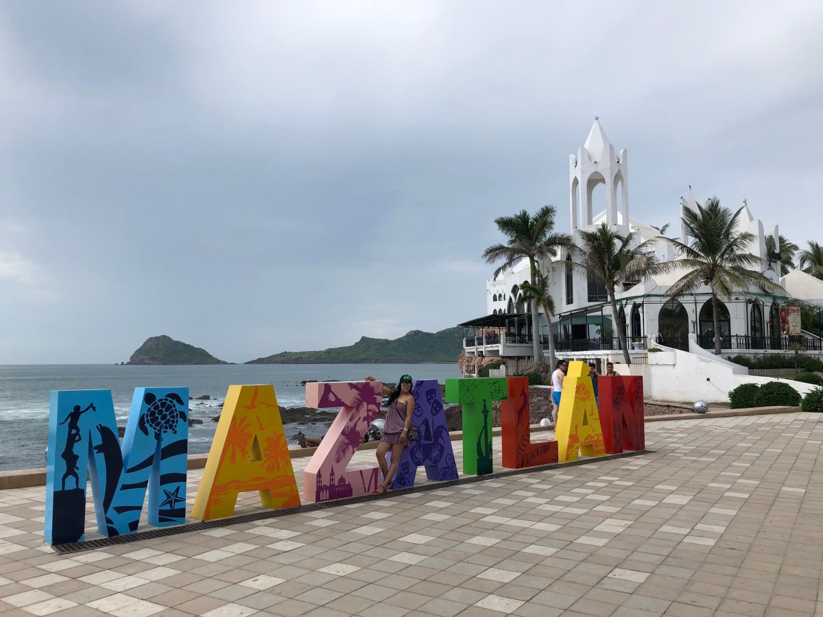 El puerto de Mazatlán es uno de los sitios turísticos más atractivos para mexicanos y extranjeros.