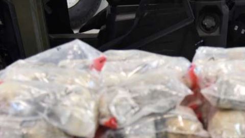 La droga descubierta en la camioneta.