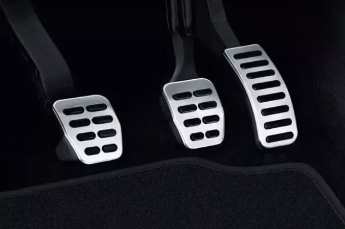 Pedales de auto