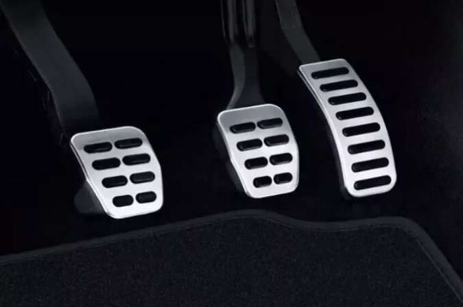 Pedales de auto