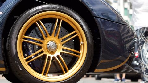 La nueva generación de llantas Pirelli cuenta con un sistema antipinchazos y sellador de orificios.