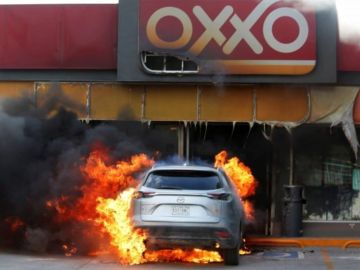 Derechos de autor de la imagenREUTERS
Image caption
En el municipio de Celaya, en Guanajuato, se vivieron graves disturbios este fin de semana