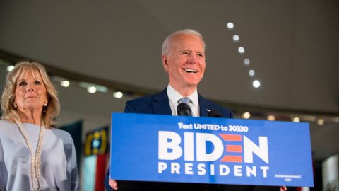 Biden solo ha adelantado que su compañera de fórmula será una mujer.