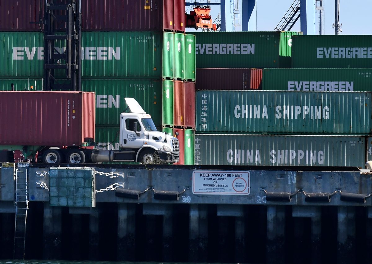Port congestion in the United States may affect the retail market until 2022