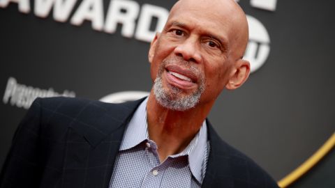 Kareem Abdul-Jabbar ha sido una de las voces más críticas por el racismo en los Estados Unidos.