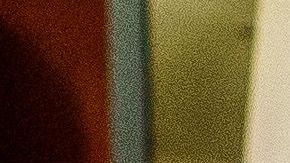 Un ataúd dorado con el cuerpo de George Floyd destacó en su funeral.