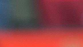 Javier Hernández en un partido con Manchester United.