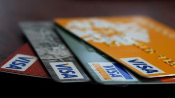 Tarjeta de crédito deuda impuestos reembolso dinero puntaje IRS efectivo crédito hipoteca