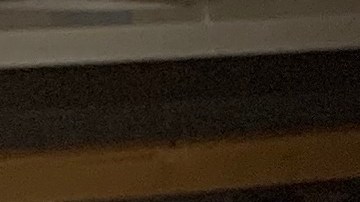 Ofelia Almeraz coloca pestañas bajo las nuevas normas sanitarias. (Cortesía Ofelia Almaraz)