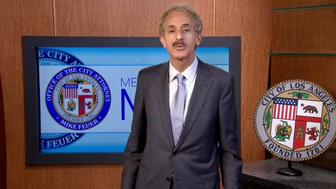 Mike Feuer, fiscal de la ciudad de Los Ángeles.