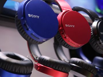 Sony lanza la cuarta generación de auriculares inalámbricos de diadema