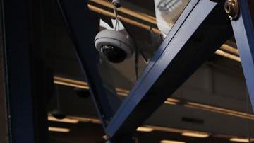 Daños por los saqueos en  una tienda de Emeryville, California el 31 de mayo.