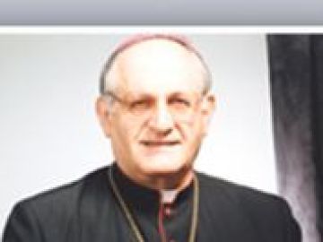 El arzobispo Emeritus Joseph A. Fiorenza.