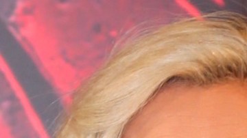 Cynthia Klitbo, Vanessa Guzmán y Julissa.