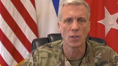 El comandante general Scott Efflandt fue removido de su cargo.