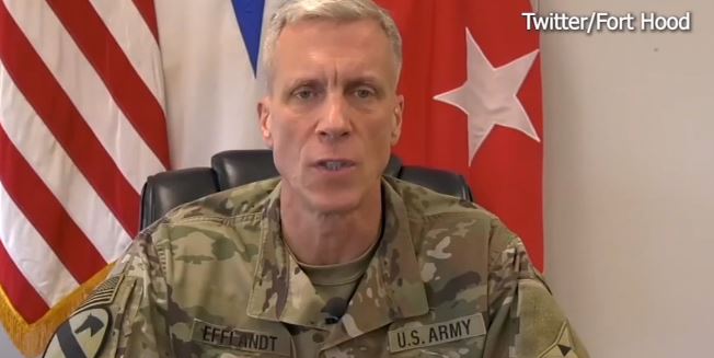 Comienzan a rodar las cabezas en Fort Hood: el comandante general Scott  Efflandt ha sido removido de su cargo | La Opinión