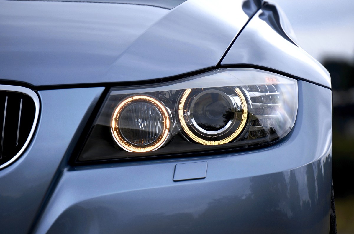 Importancia de las luces led en tu coche