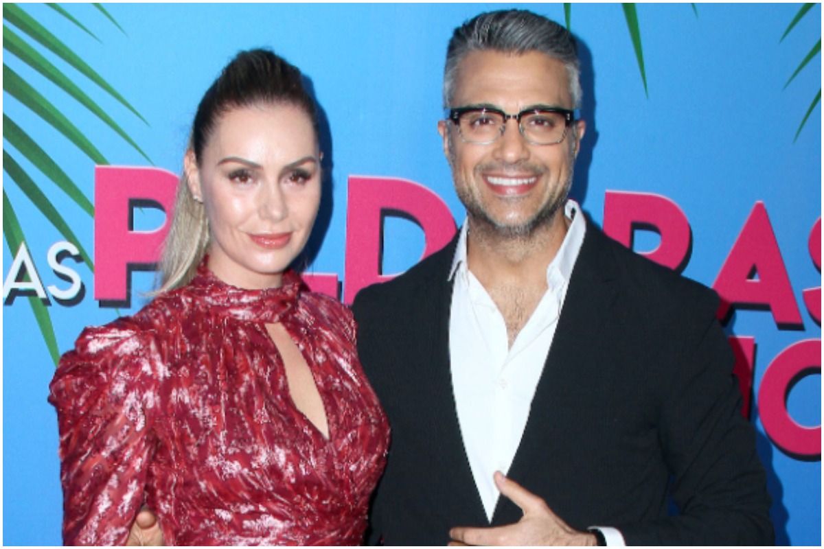 Te Llevamos A Conocer La Lujosa Mansion De Jaime Camil Y Heidi Balvanera En Los Angeles La Opinion