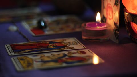 Conoce las cartas que dan suerte en el amor.