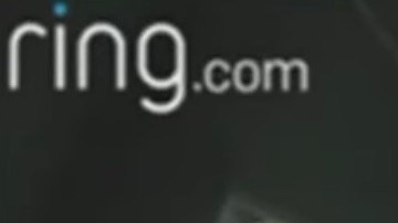 El momento quedó captado por las cámaras de vigilancia.