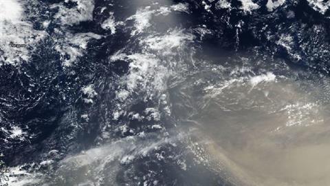 El polvo del Sahara.