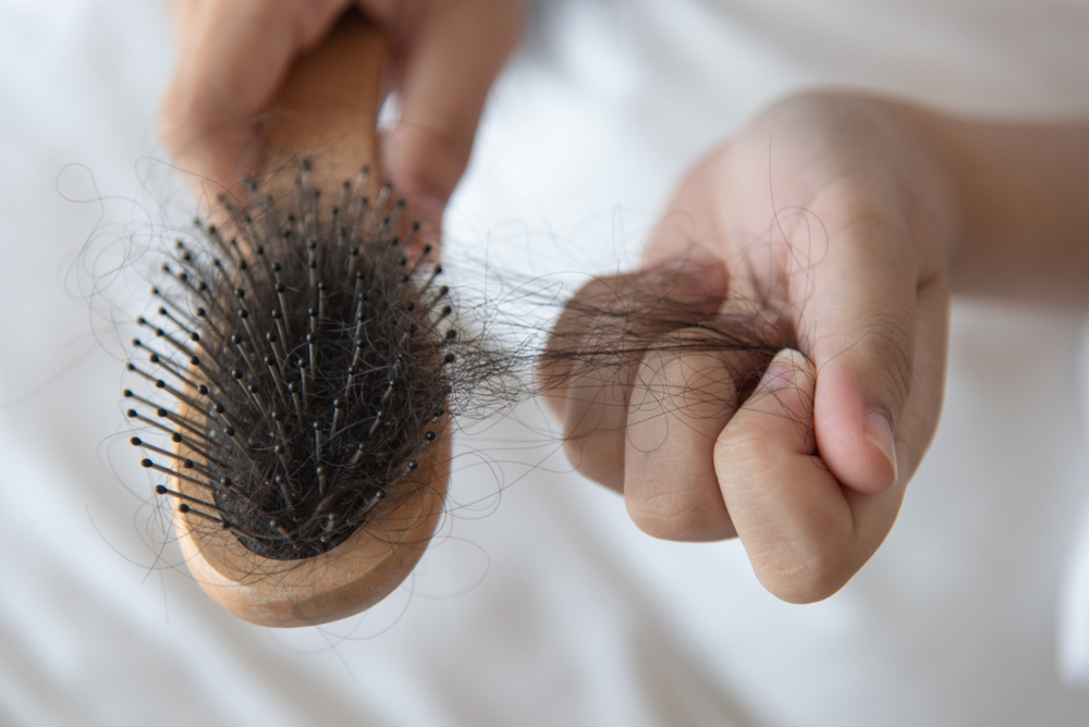 ¿Cómo prevenir la caída del cabello con vinagre de manzana
