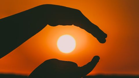 El solsticio de verano llenará a los signos de luz.