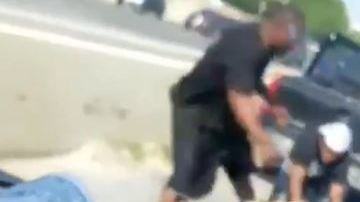 La agresión quedó captada en video.