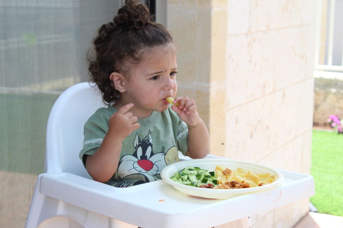 La mayoría de menores están comiendo aproximadamente el doble de sodio que deberían.