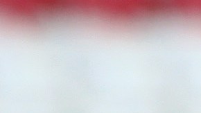 David Beckham al lado de su hijo Romeo.