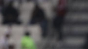 Xavi Hernández dirigiendo un partido del Al Sadd.