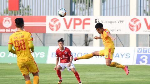 La V League reinició en mayo, con público en los estadios.