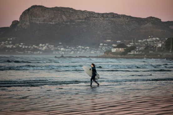 El surf es uno de los deportes más importantes de Australia.