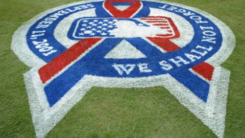 El béisbol de las Ligas Mayores ha adoptado un distintivo para recordar el 9 de septiembre.